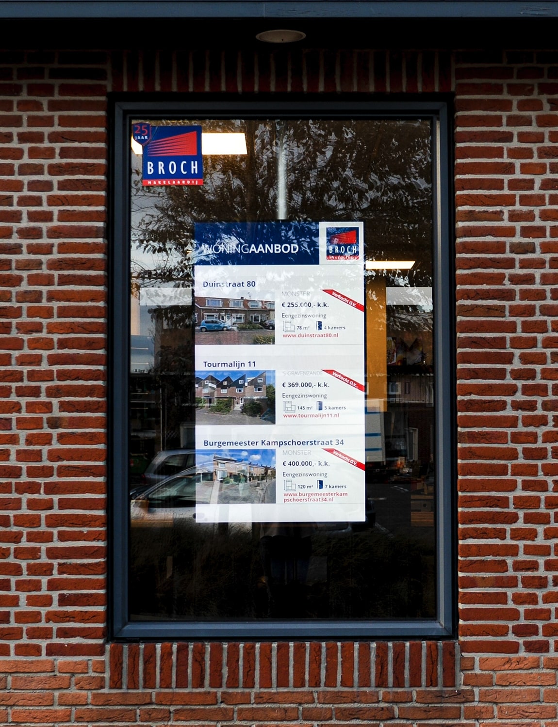 Makelaardij-min / Digitale raampresentatie
