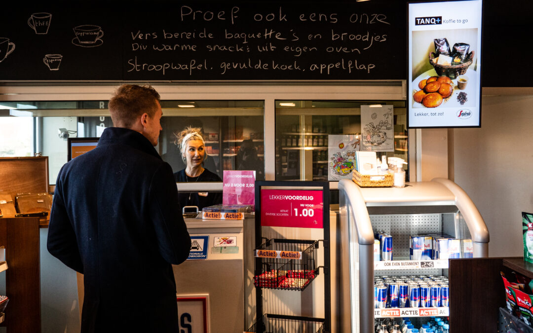 MenuTV bij een tankstation! Narrowcasting bij de TANG